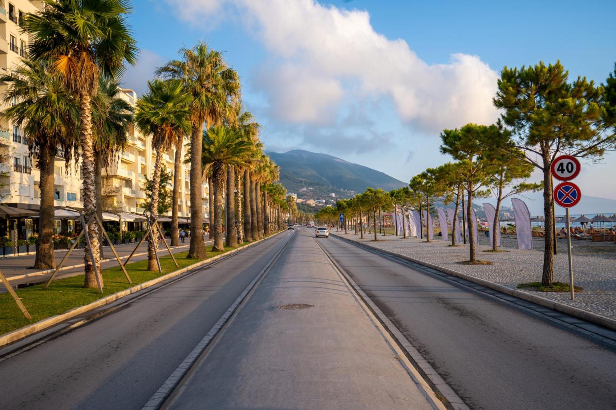 Jon Apartment Vlorë Екстериор снимка